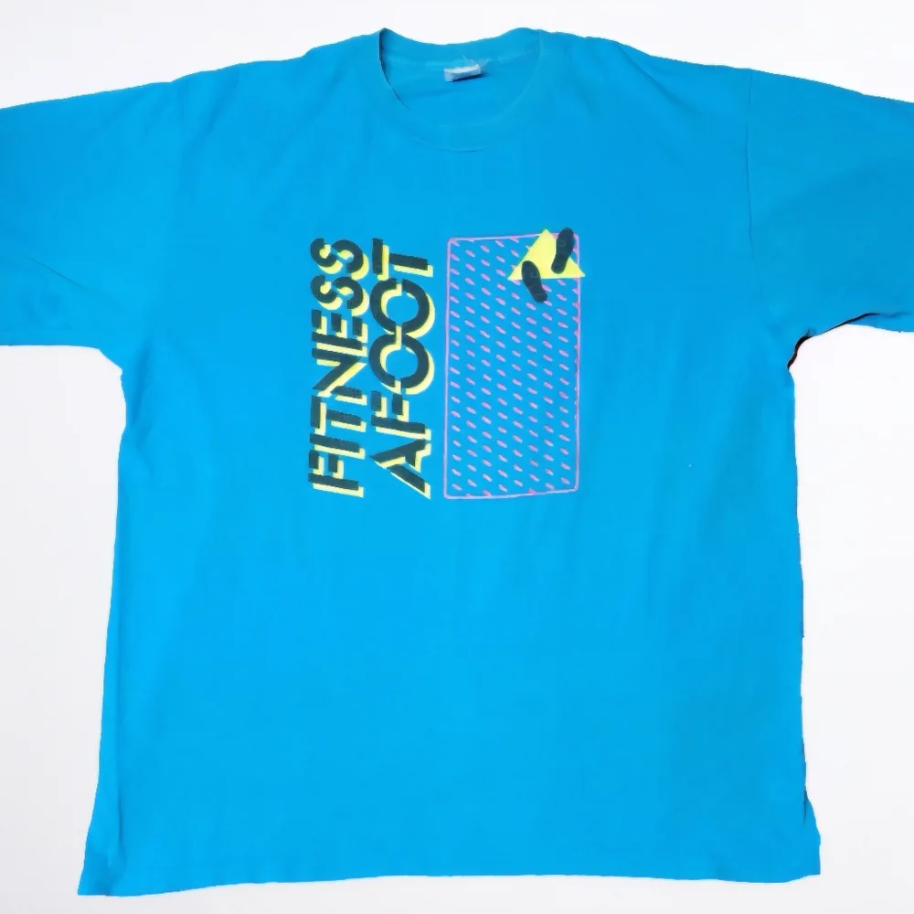 Vintage 1990s Air Products Fitness Center Tshirt Single Stitch Lee Size XL - Picture 1 of 7